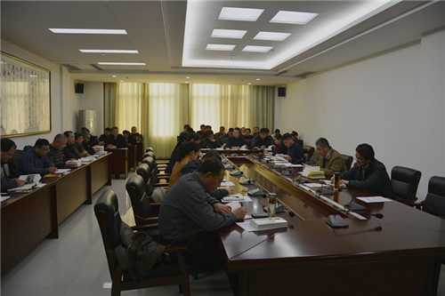 我校党委中心组(扩大)集中学习《习近平谈治国理政》第二卷