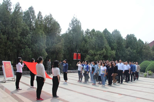 我校学生工作系统开展“大学习、大调研、大改进”活动