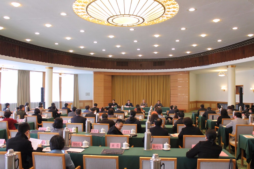 我校在全省卫生健康系统离退休干部工作会议上作经验介绍