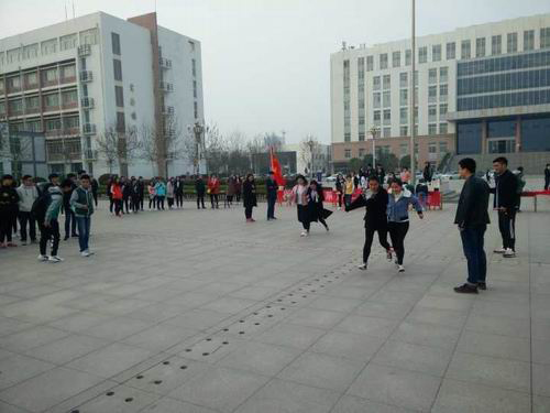 医学技术系举办第二届趣味运动会