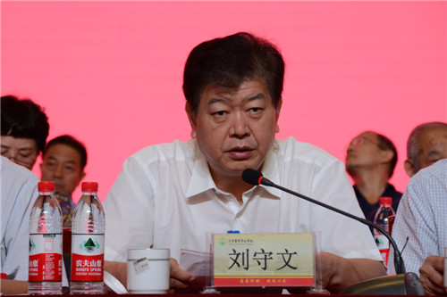 我校第七届教职工代表大会暨工会会员代表大会胜利召开