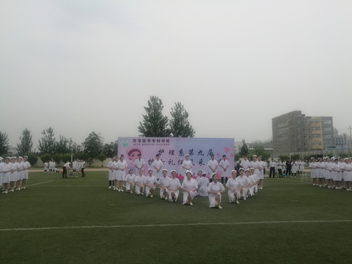 我校护理系成功举办“护士礼仪风采大赛”