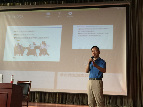 我校召开口腔医学生职业规划及2015级学生实习动员大会