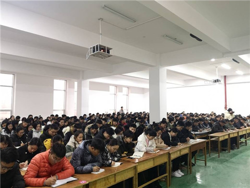 我校举办2018年学生干部培训班