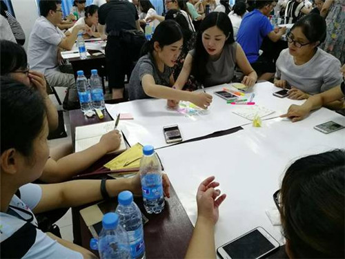 我校开展混合式教学能力培训活动