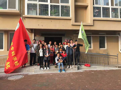 志愿有情 公益有爱——我校基础医学部“萌芽”志愿者服务队关爱聋哑儿童