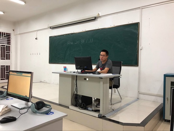 学校教务处召开实验室综合管理系统操作培训会