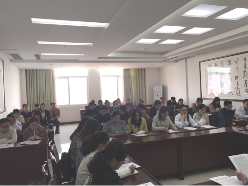 我校召开青年教师调研座谈会