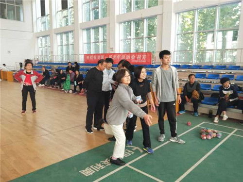 我校举行菏泽医专首届老年运动会