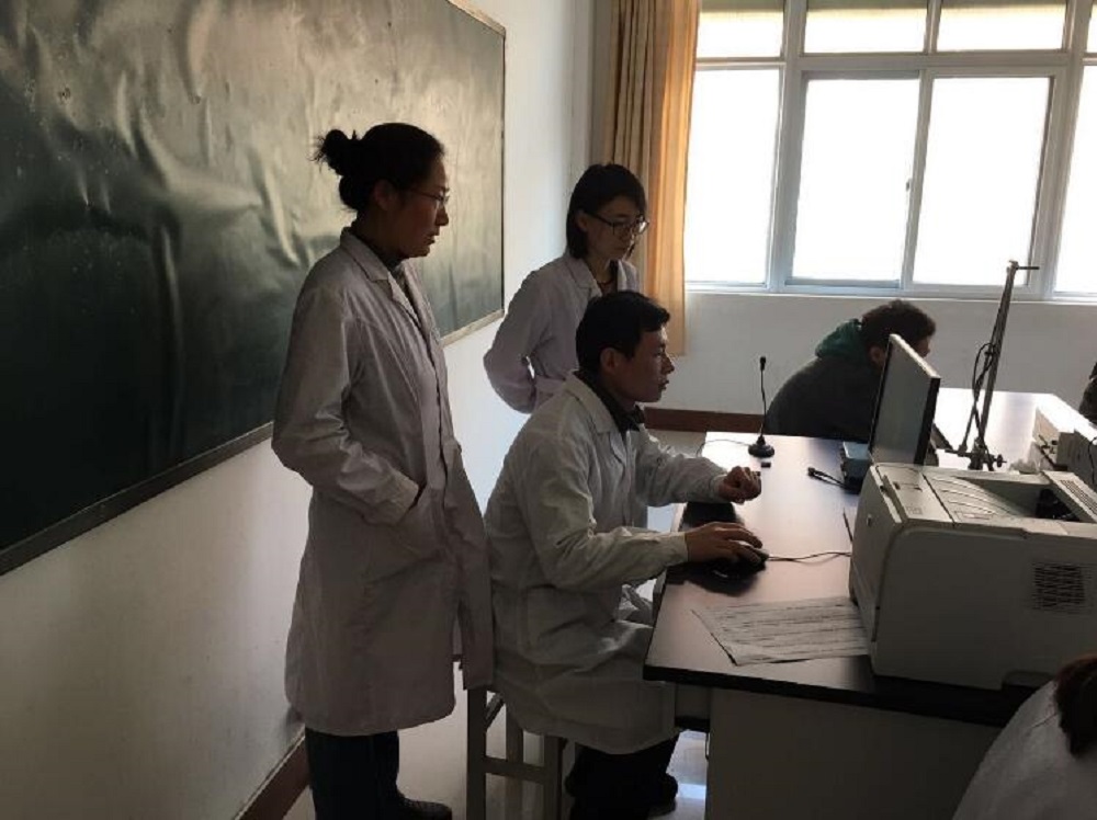 我校基础医学部开展学生心理健康普查工作