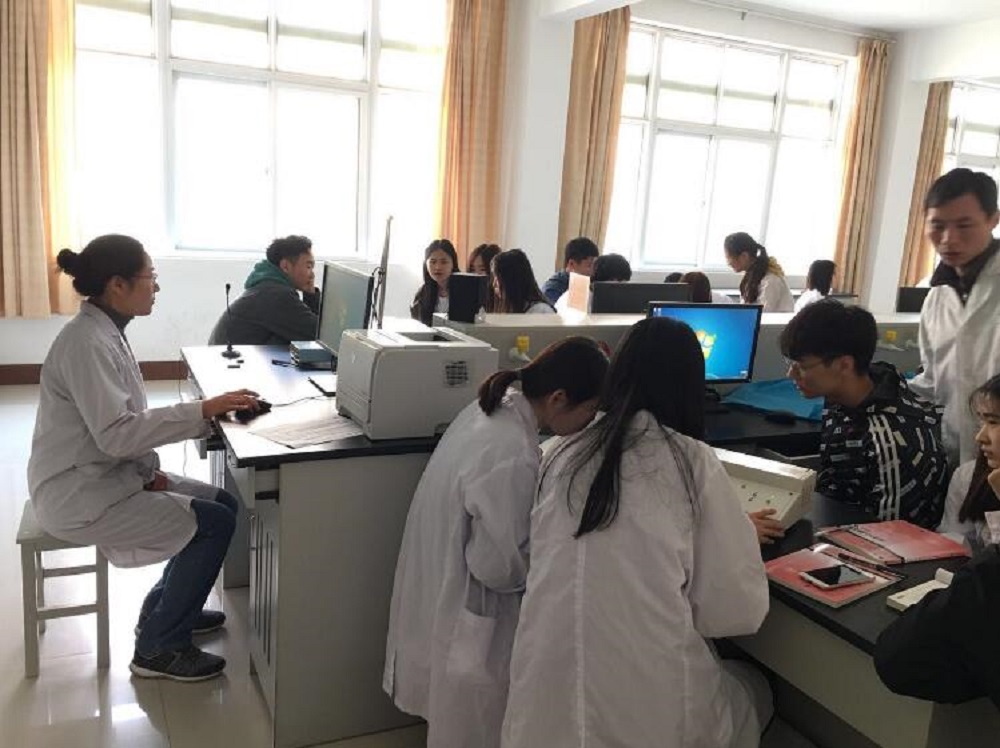 我校基础医学部开展学生心理健康普查工作