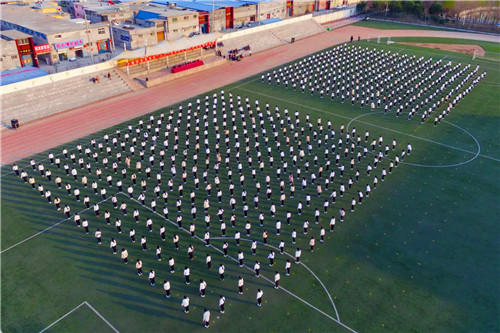 菏泽医专护理系举办女子防身保健体验活动