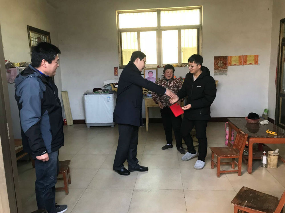 我校“情系学子,温暖寒冬”寒假家访活动圆满结束