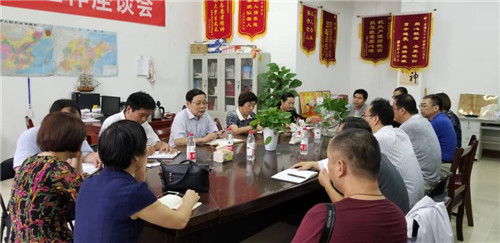 校长顾润国到临床医学系调研教学及临床工作