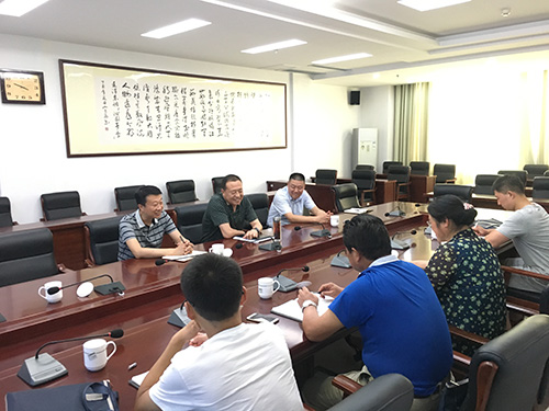 菏泽家政职业学院副院长袁朝晖一行来我校考察交流