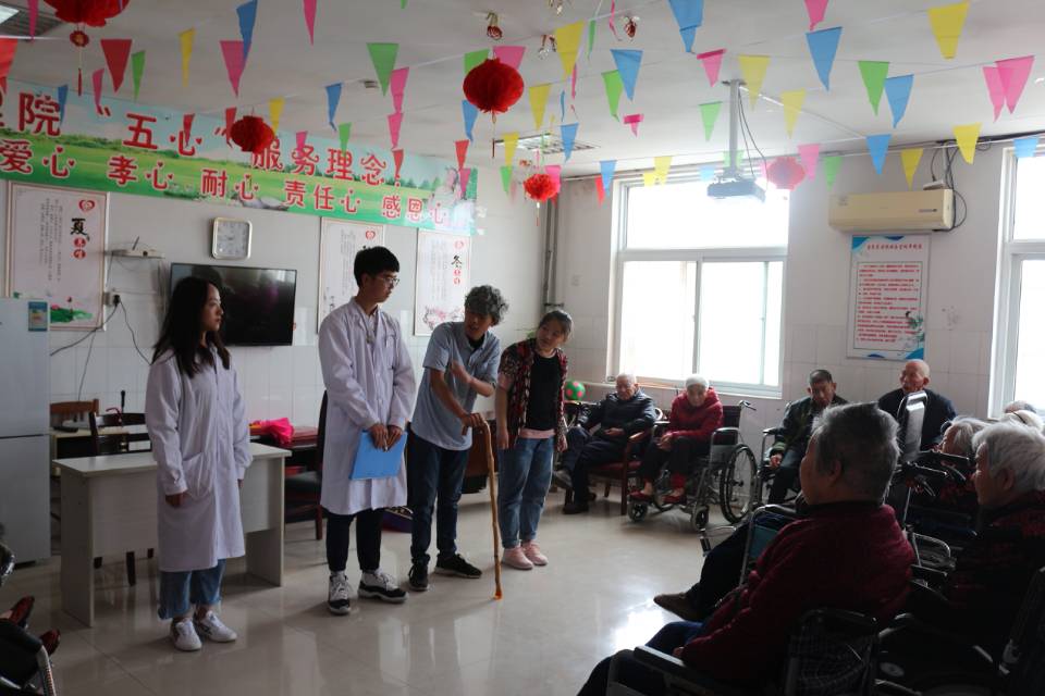 我校临床医学系“健康宣讲团”开展首次宣讲活动