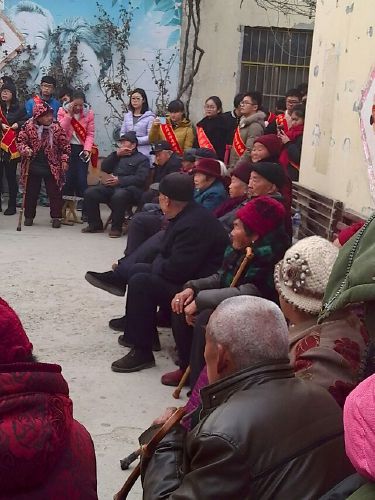 我校临床系开展关爱老人志愿服务活动