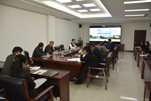 我校召开形象宣传片研讨会议