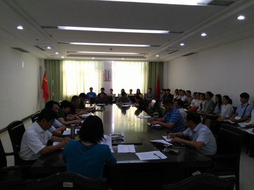 我校开展新入职教师培训