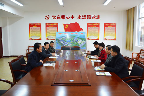 上海交通大学国家健康产业研究院山东健康培训中心菏泽实训基地挂牌仪式在我校举行