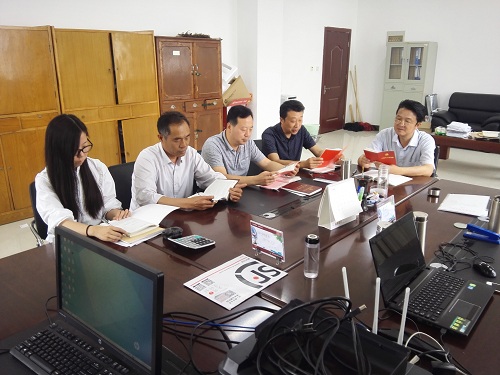 医护实训中心开展“学党章,谈心得”主题党日活动