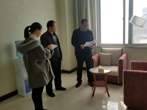 校领导到心理健康教育中心调研指导工作