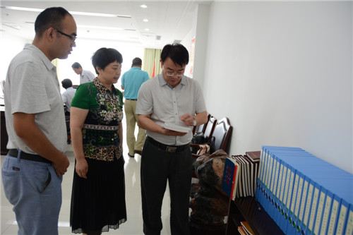 省卫计委督查组来我校调研督导“两学一做”学习教育开展情况