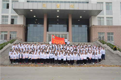 我校临床系师生积极参加“阳光彩跑，健康起航”全民健身活动