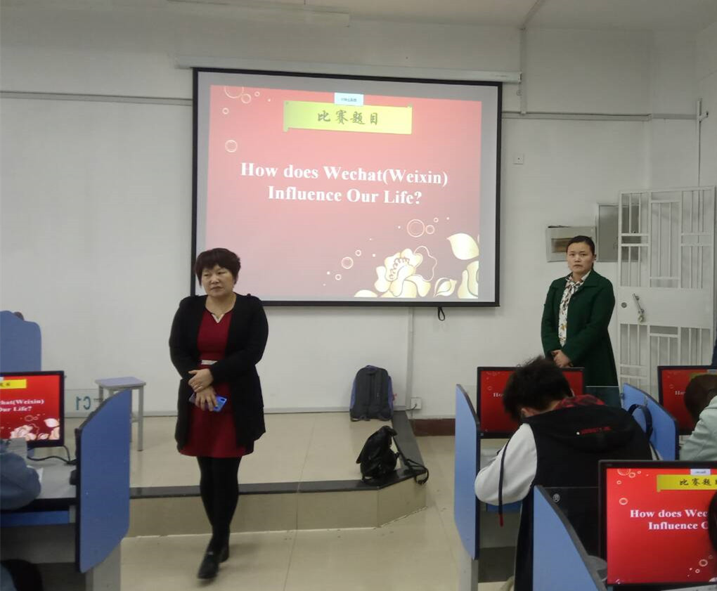 我校举办第一届英语写作大赛