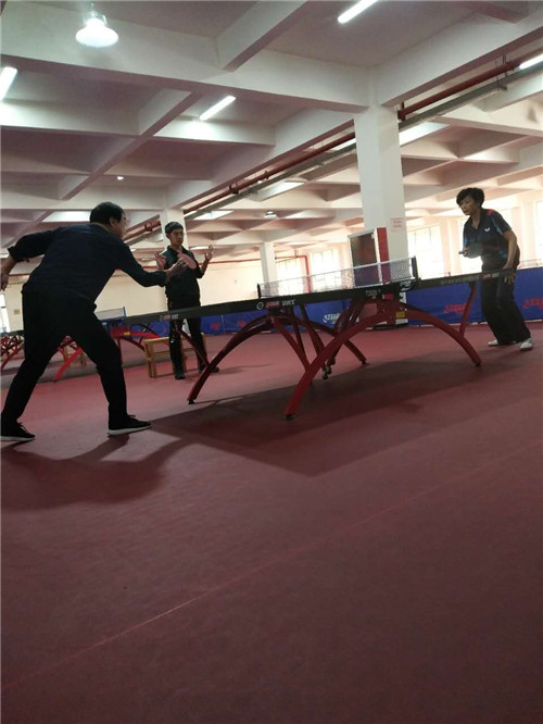 我校举行菏泽医专首届老年运动会