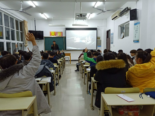 药学系开展文明修身系列活动