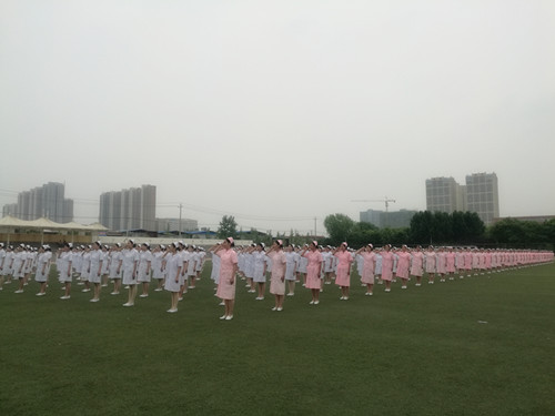 我校护理系成功举办“护士礼仪风采大赛”